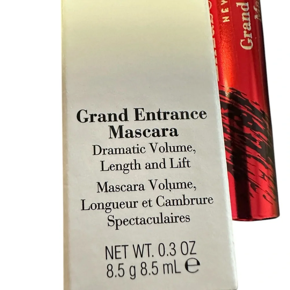 Elizabeth Arden 0.3oz Grand Entrance Mascara 01-STUNNING BLACK- NIB
